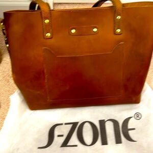 NWOT~LEATHER Caramel Colored Shoulder Bag With Crossbody Strap